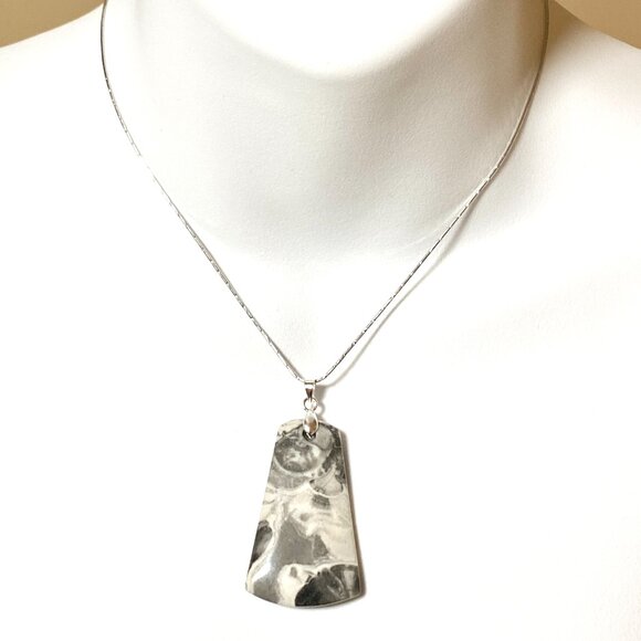 Natural Black & White Agate Pendant, Large Genuine Gemstone Pendant - Picture 5 of 10